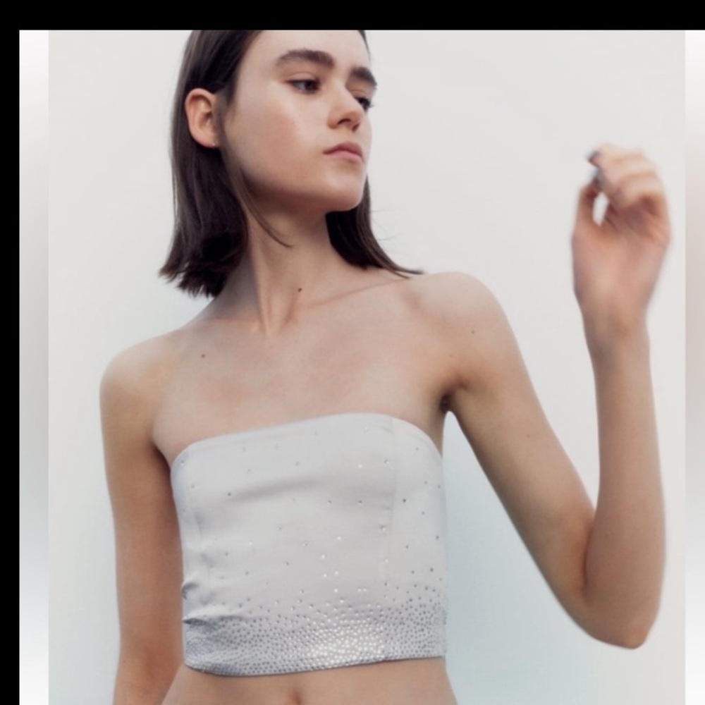 ZARA…. SHINY STRAPLESS SATIN TOP - Picture 1 of 12